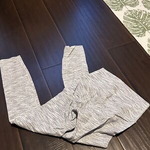 Winder under pants size 4